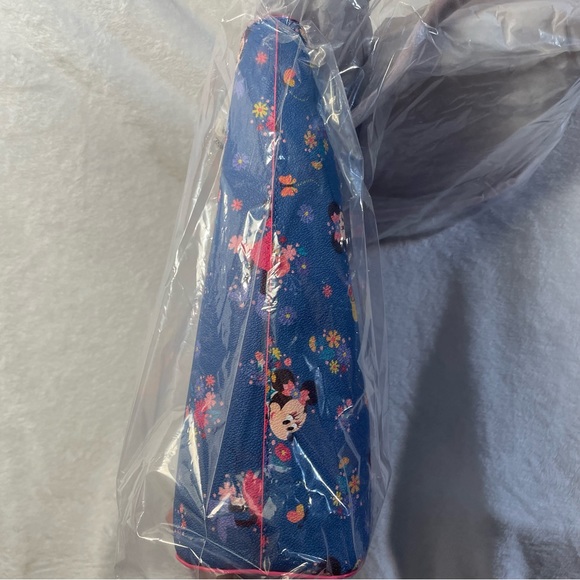 Epcot International Flower & Garden Festival 2021 Dooney & Bourke Tote NWT - Picture 6 of 8